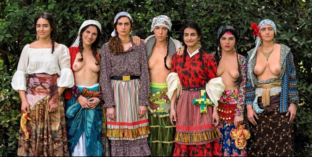 WHAT YOU WEAR IS WHAT YOU ARE